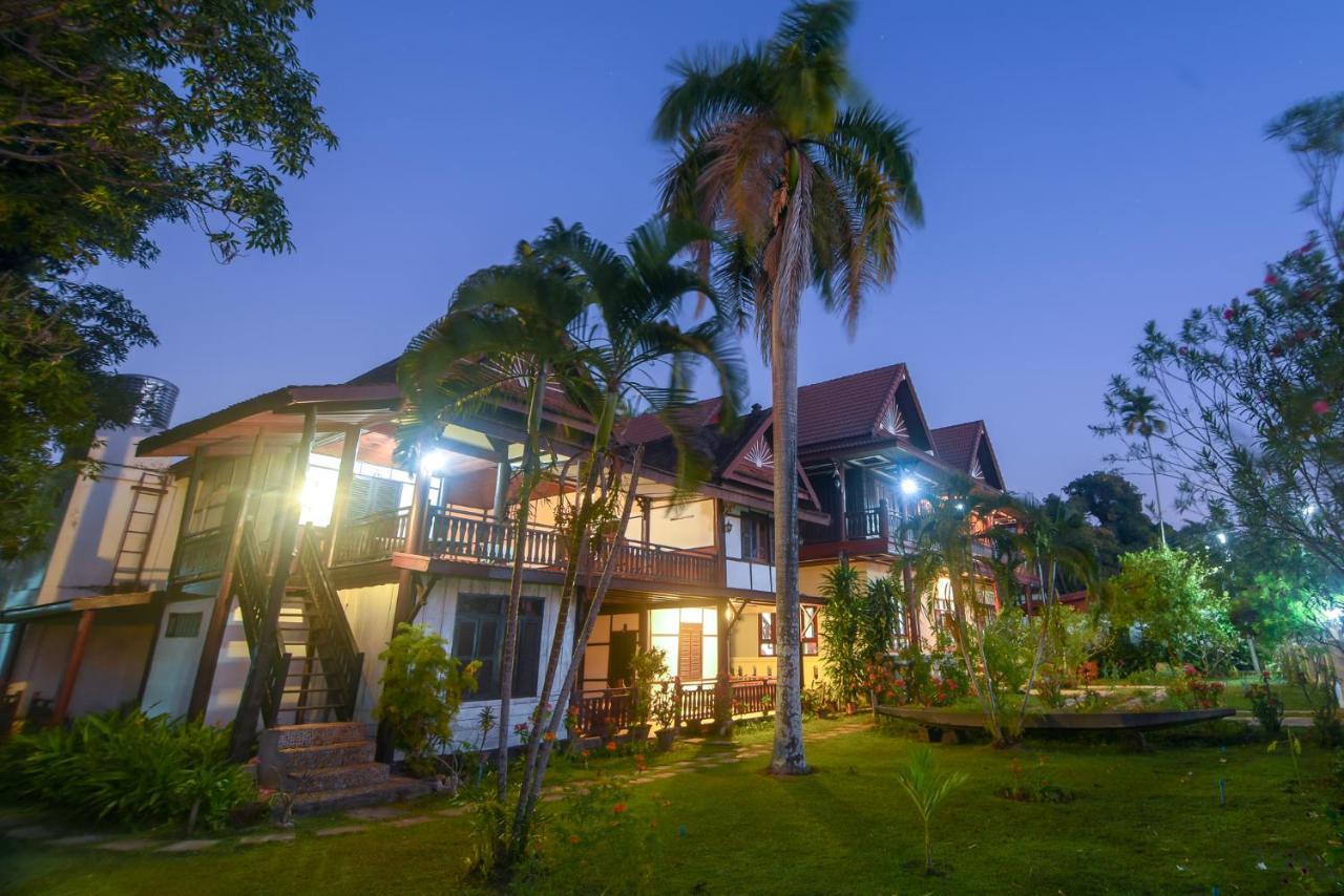 Kongmany Colonial House Hotel Muang Khong Luaran gambar