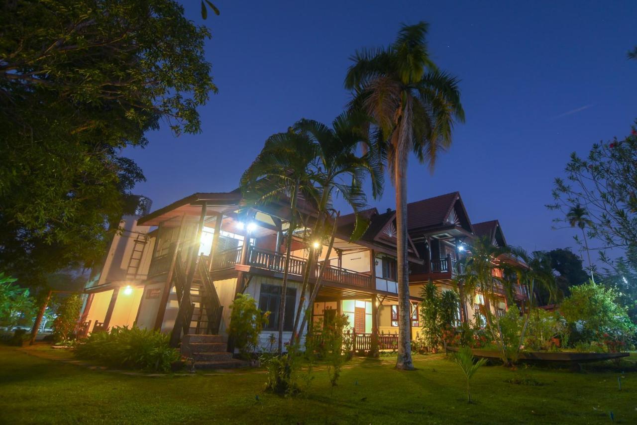 Kongmany Colonial House Hotel Muang Khong Luaran gambar