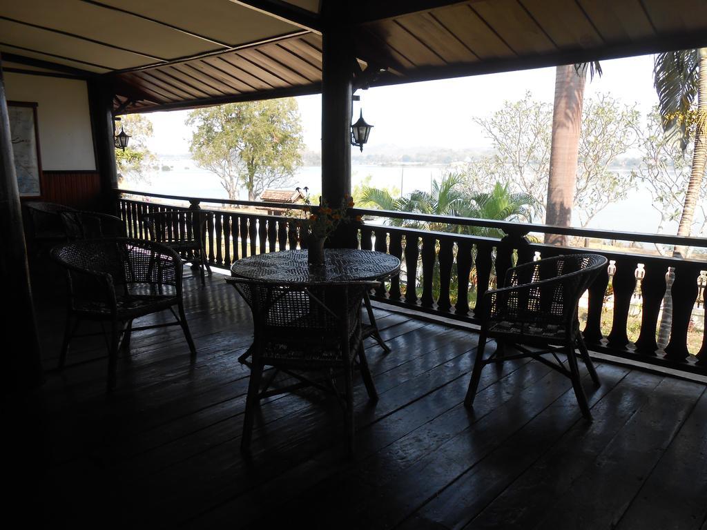 Kongmany Colonial House Hotel Muang Khong Luaran gambar