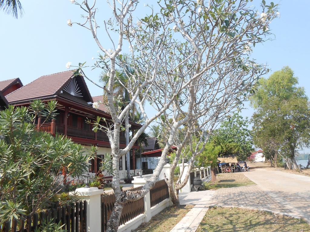 Kongmany Colonial House Hotel Muang Khong Luaran gambar