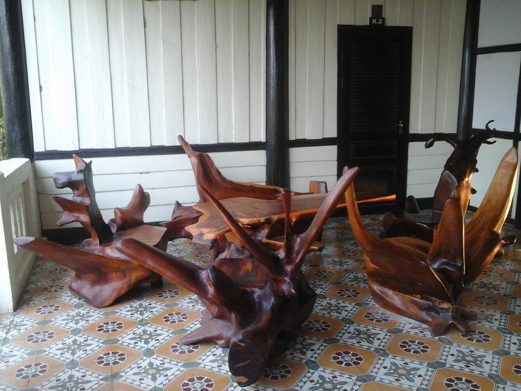 Kongmany Colonial House Hotel Muang Khong Luaran gambar